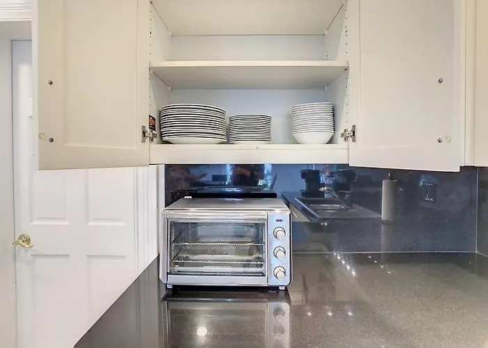 Steps From The Beach, Location, 2 Bdrm 2 Bth Ferienhaus Clearwater Beach